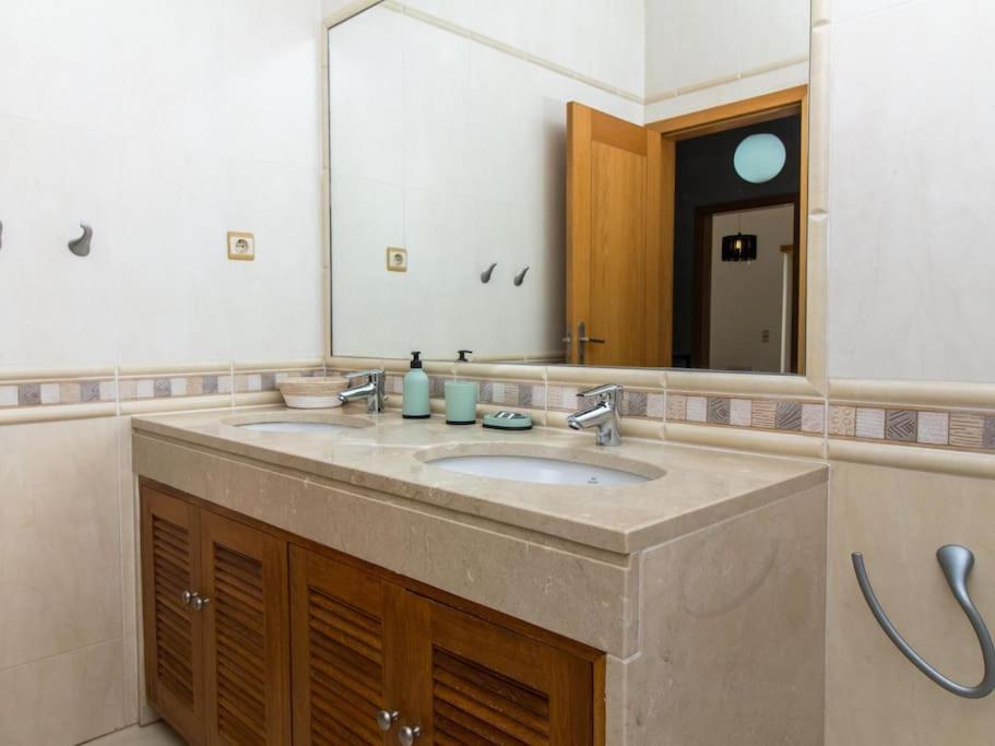 הוילה Balaia Mar House - Sea View & Playground & Garage & Bbq & אלבופיירה מראה חיצוני תמונה